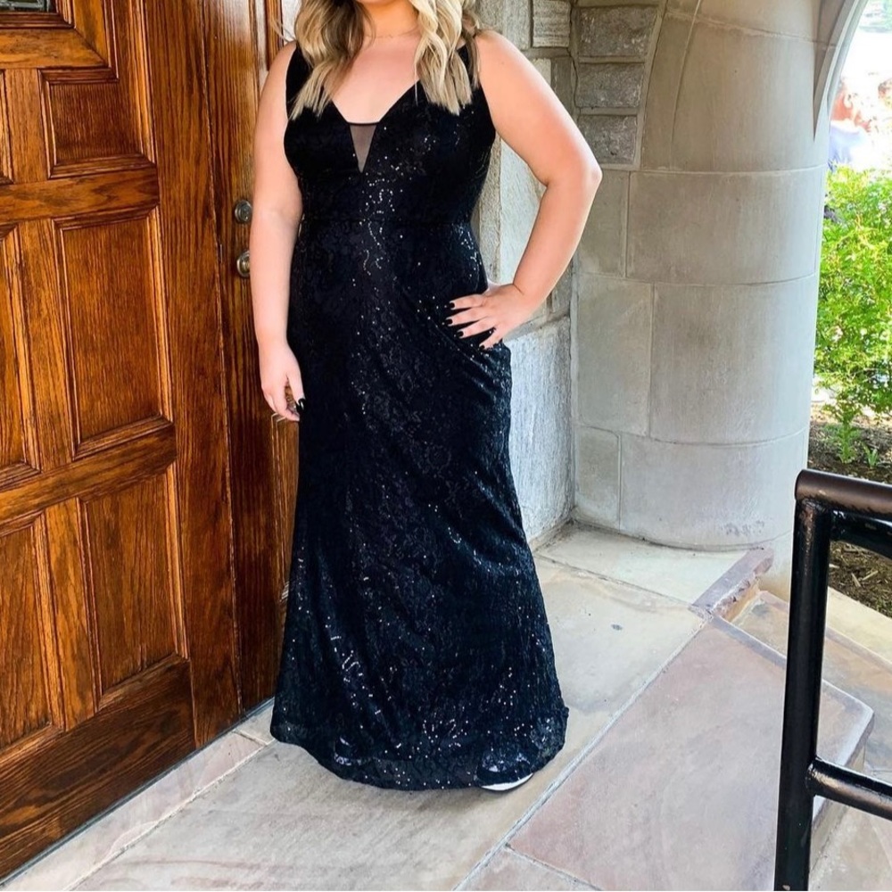 Black Prom Dress